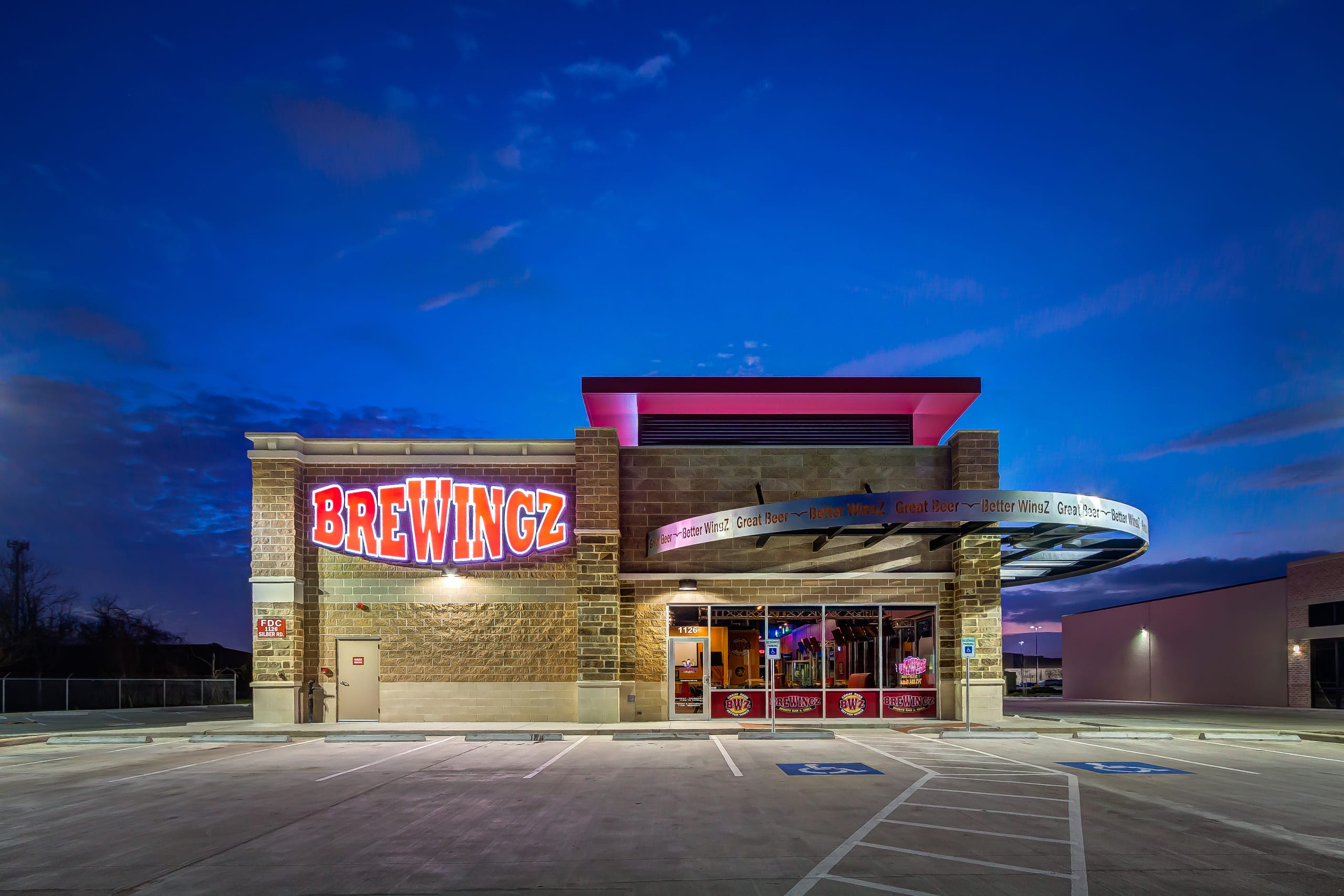 Brewingz Sports Bar & Grill