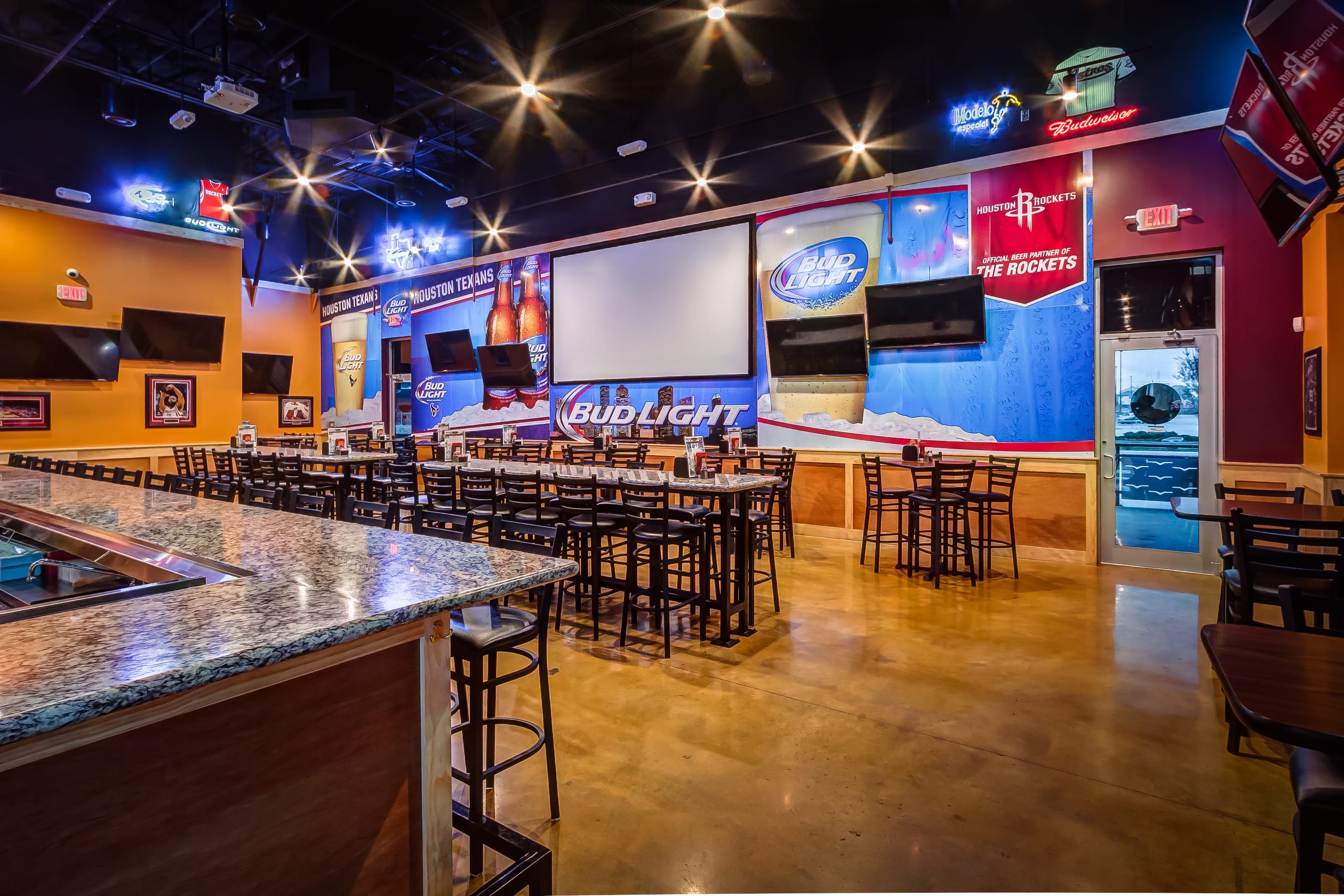 Brewingz Sports Bar & Grill — image 4