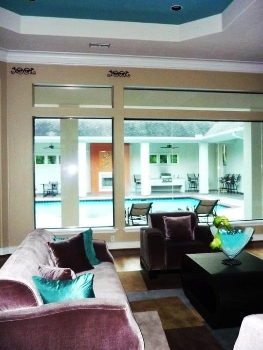 Interiors — image 8
