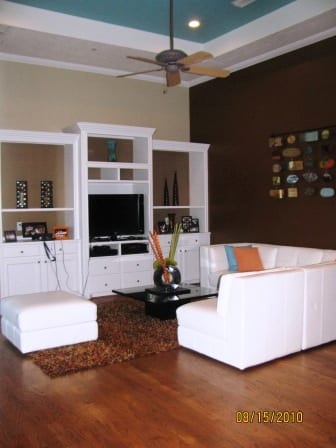 Interiors — image 10