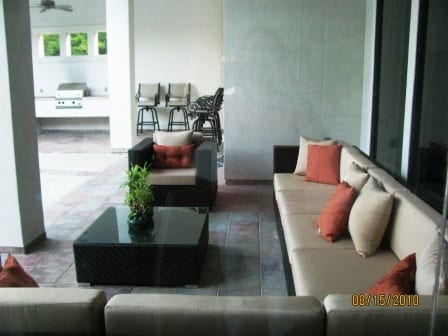 Patios, Porches & Outdoor — image 13