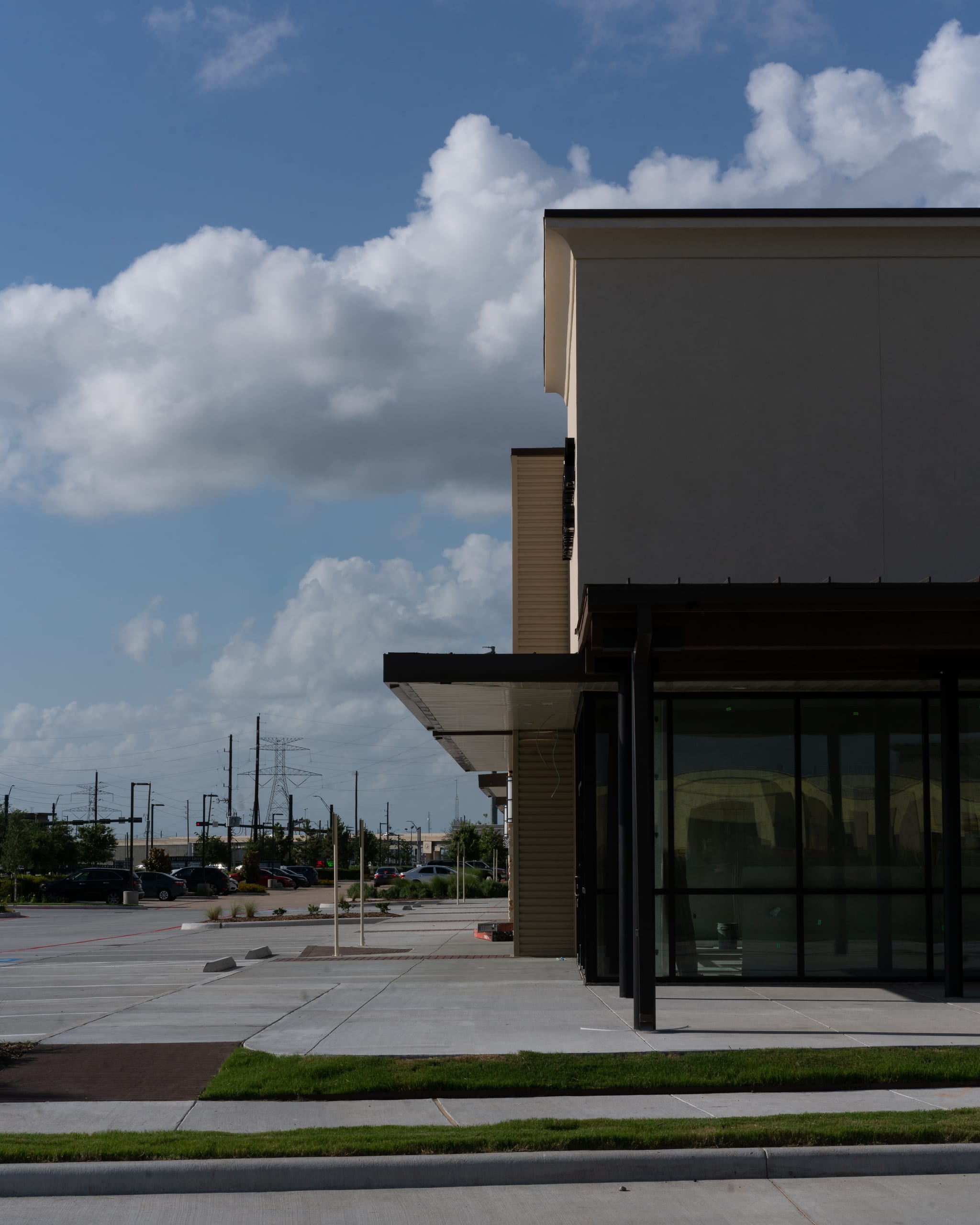 Shopping Center — image 5